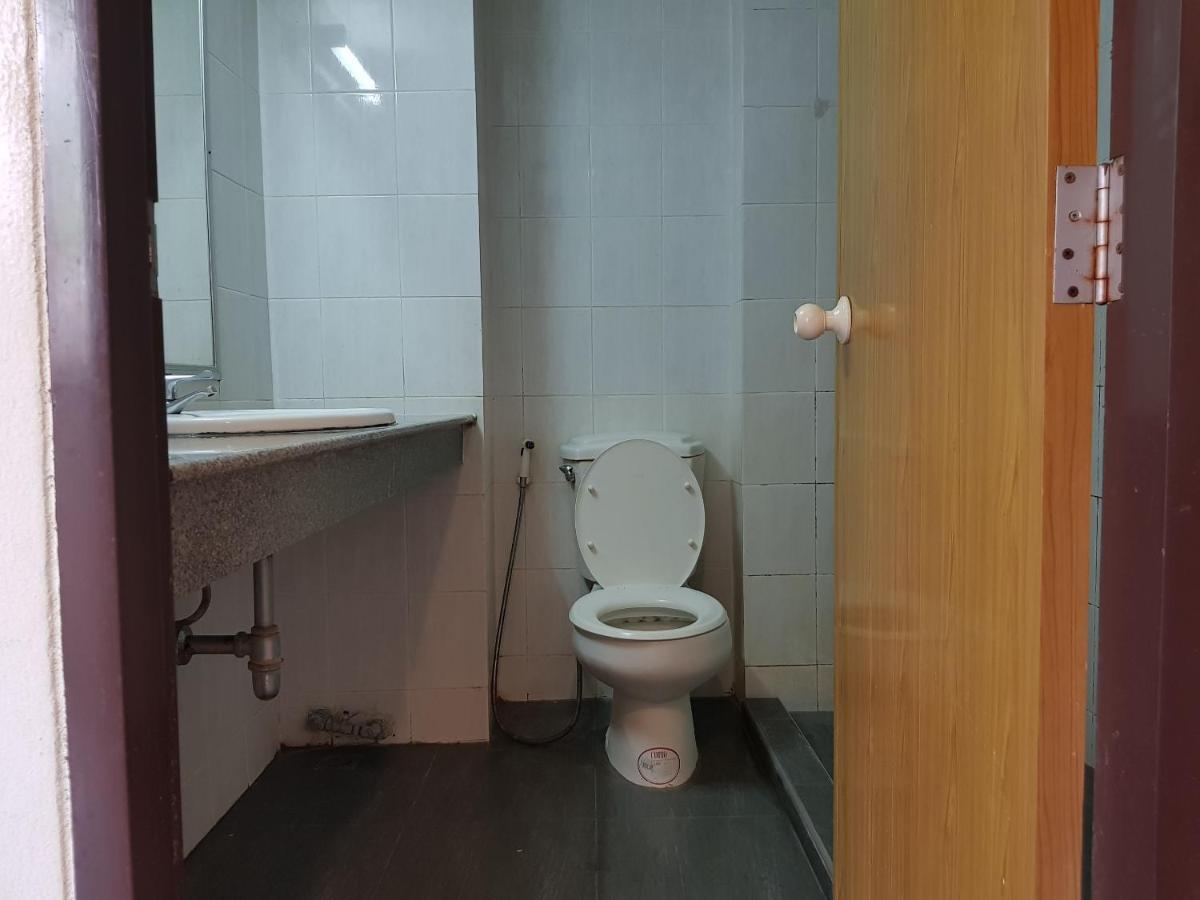 Punya Garden Hotel Ban Wang Won Zewnętrze zdjęcie
